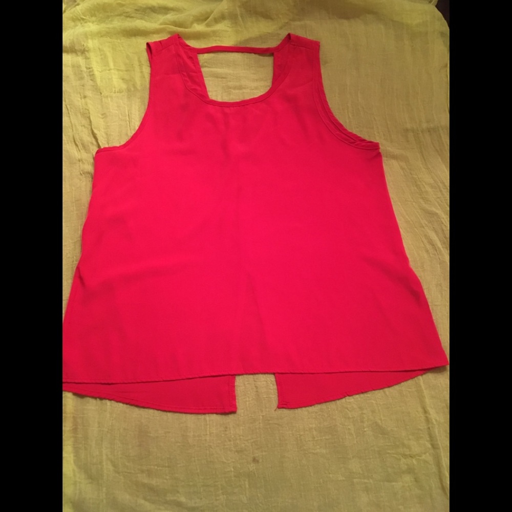 🎈brand new red blouse no tags🎈